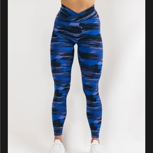 Alphalete Surface Power leggings XS blue